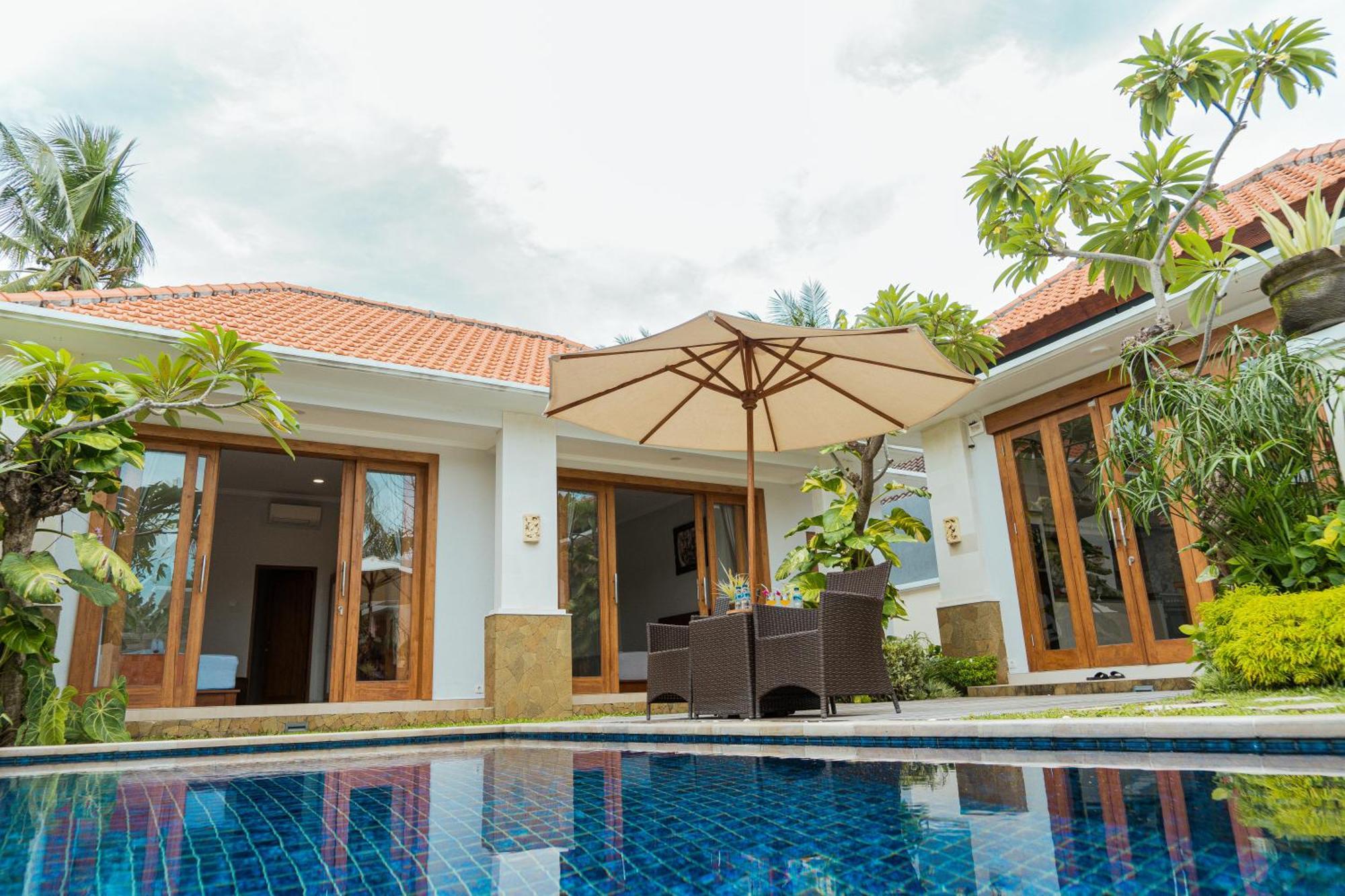 Villa Nugraha Lovina Singaraja Exterior foto